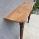 Console xixème noyer pieds toupies