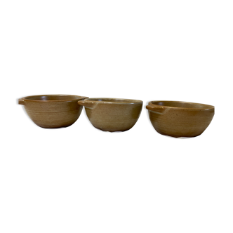 Set of 3 stoneware bowls