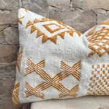 Berber cushion