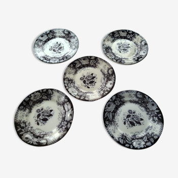 five plates old blue earthenware