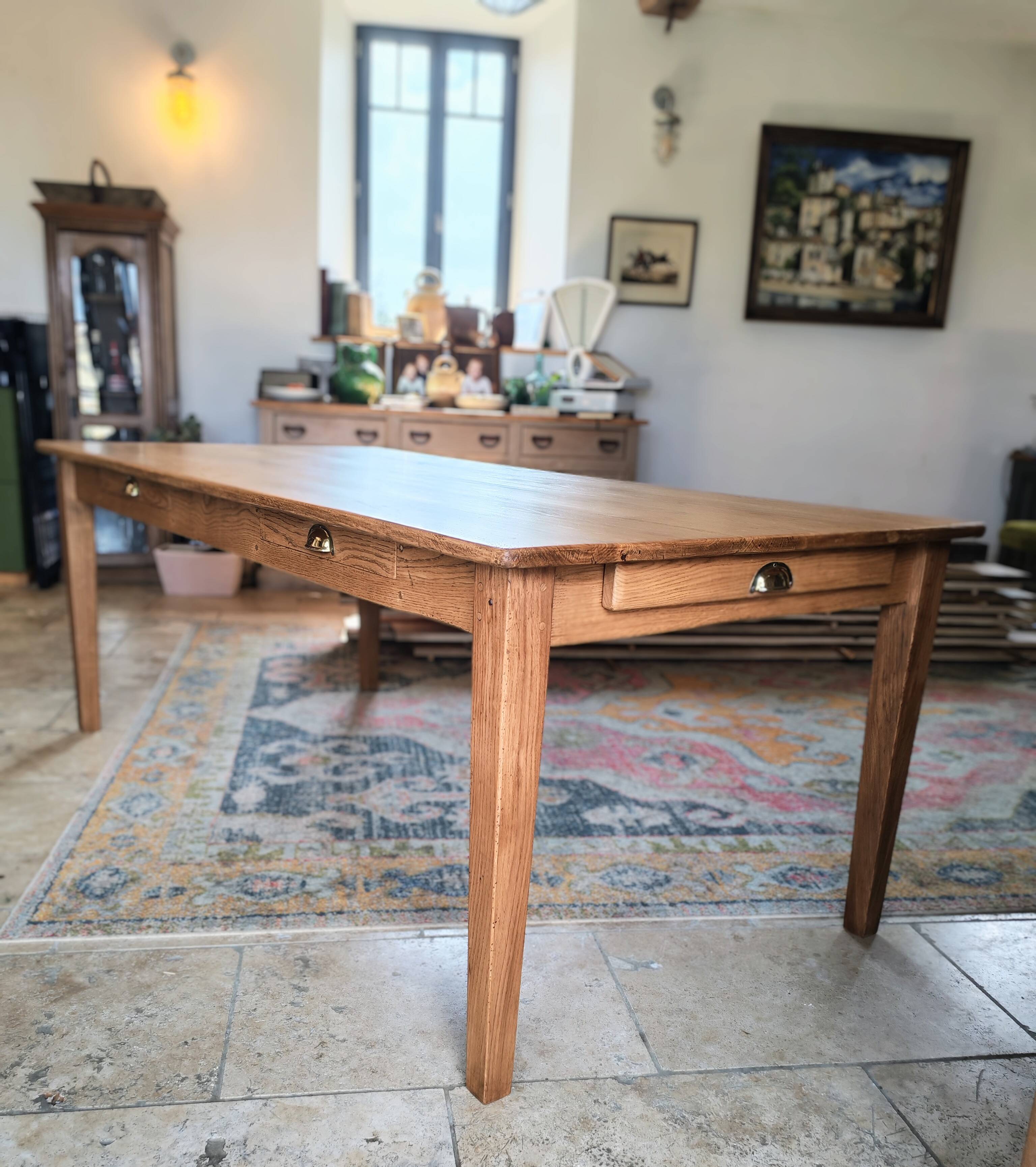 Table de ferme en chêne massif 200x100 avec sa rallonge de 60x100