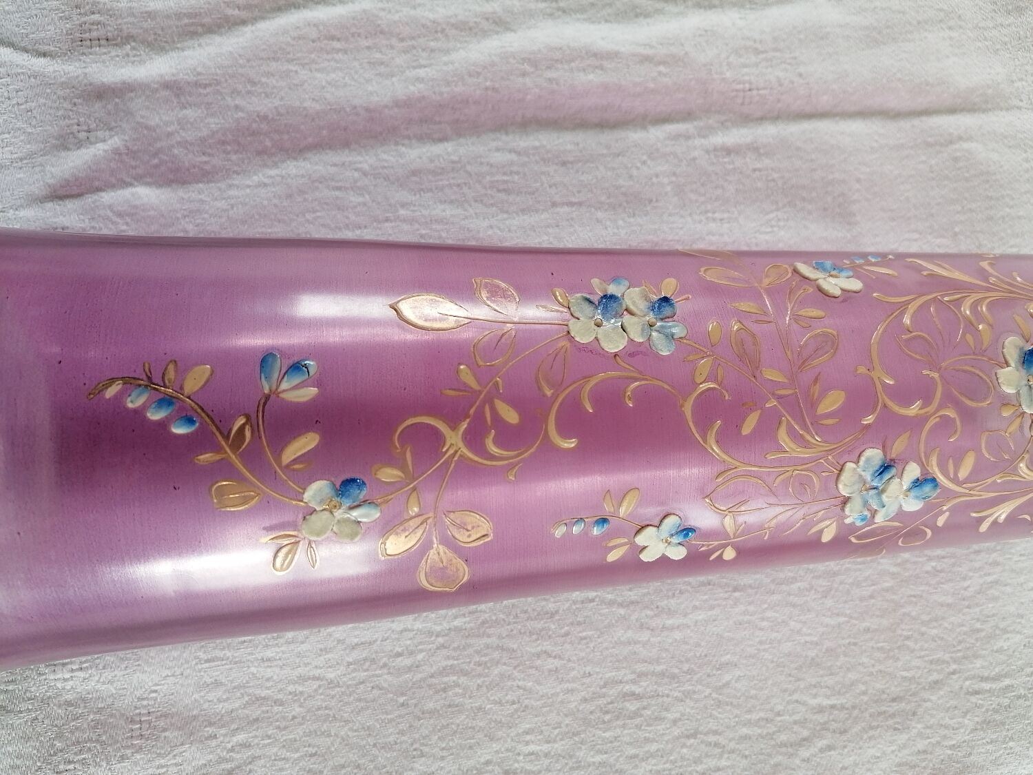 Enamelled roller vase