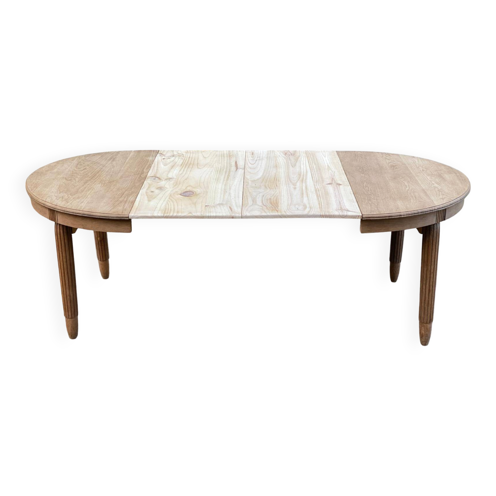 Renovated round Art Deco dining table, extendable, made of solid oak, 213cm.