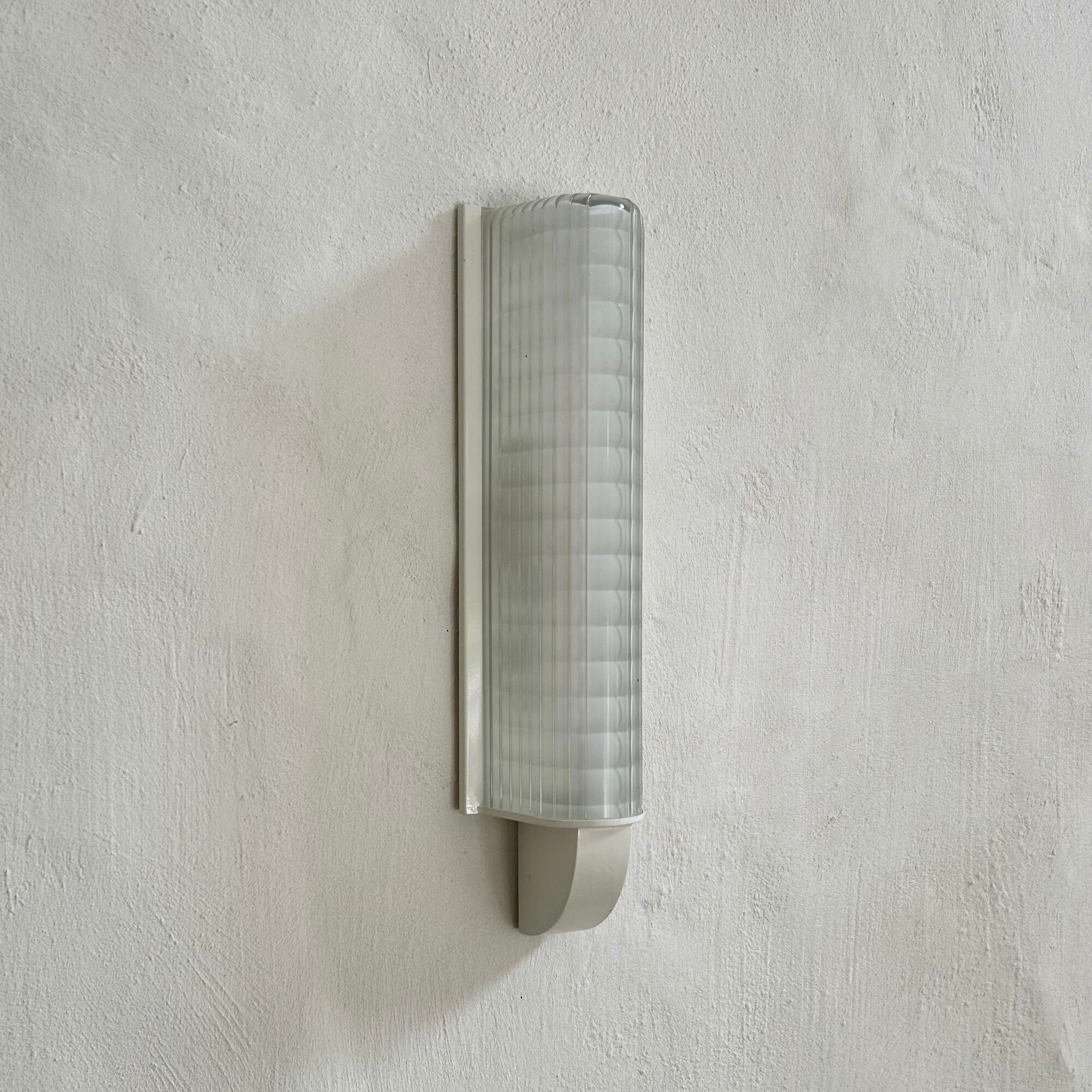 Holophane wall light
