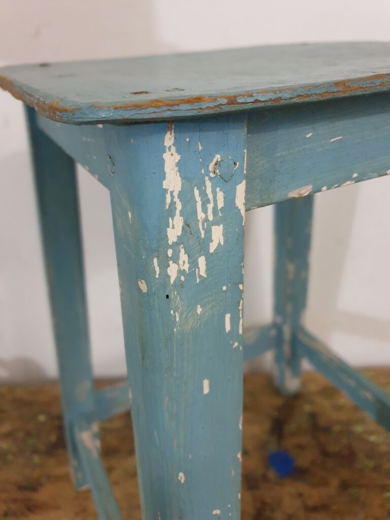 Workshop stool