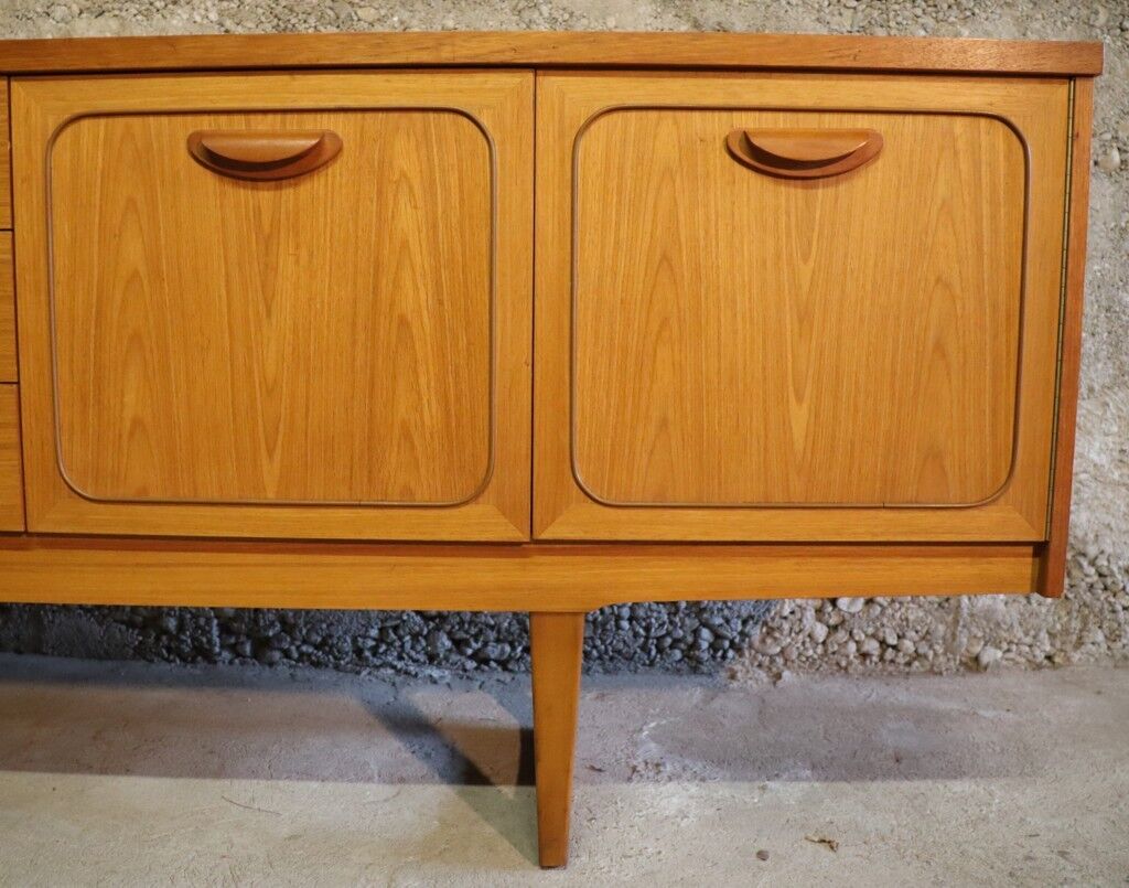 Enfilade scandinave en bois blond 1960