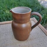 Sandstone pitcher