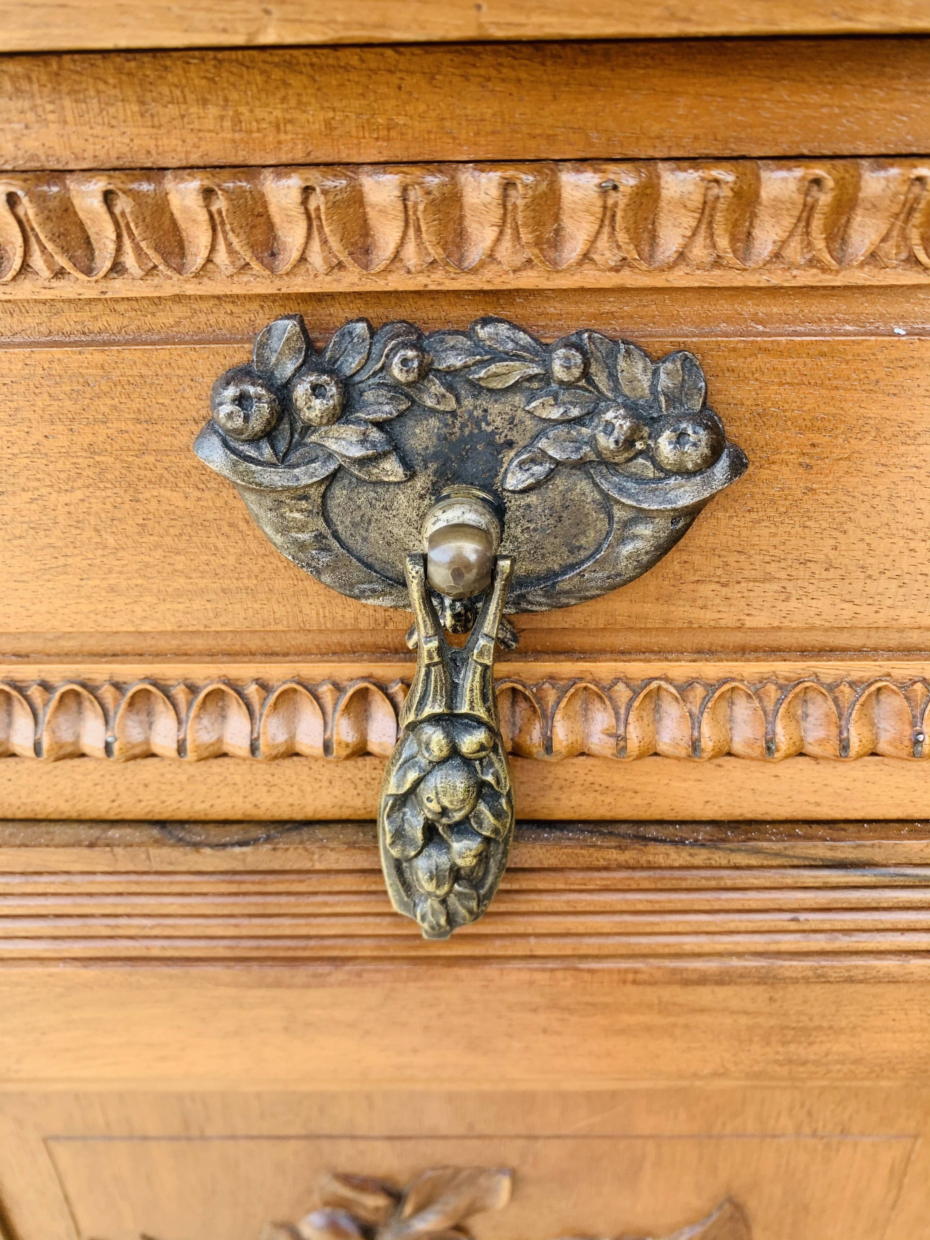 Buffet 2 body walnut