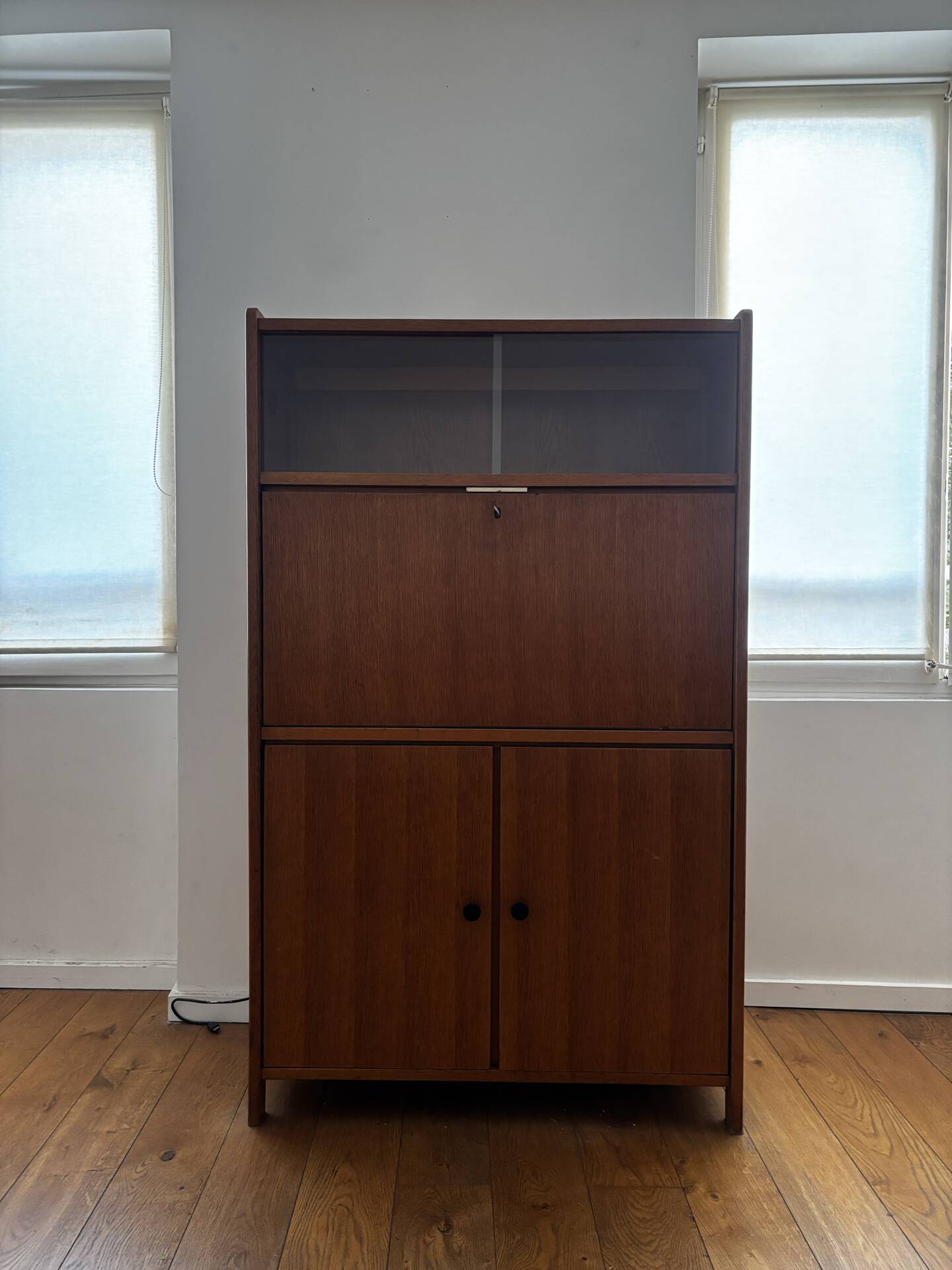 Desk / Secretary in wood from the 60s-70s