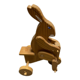 Jouet en bois lapin vintage
