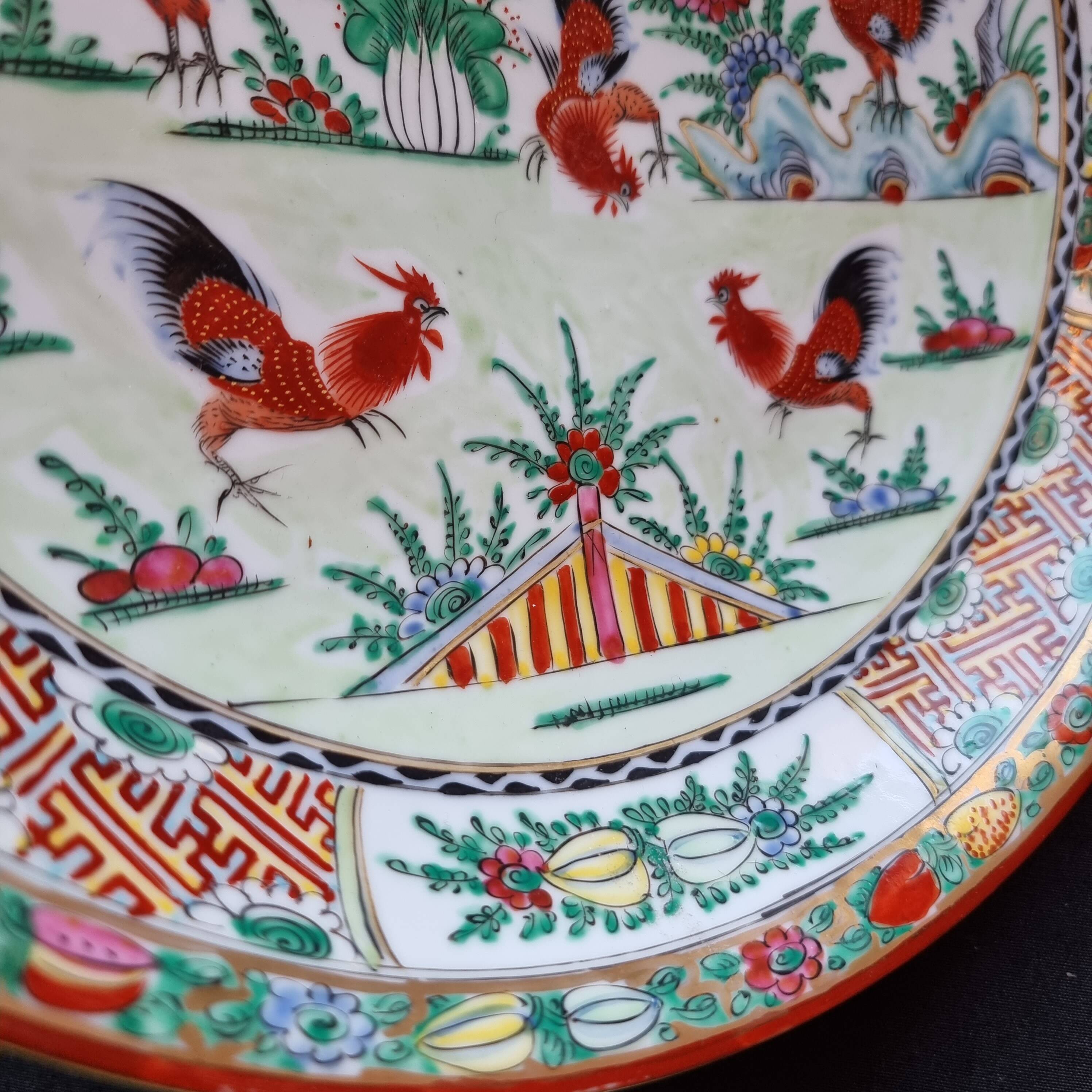 Large semi-deep Macau porcelain platter (1971) - Authentic piece