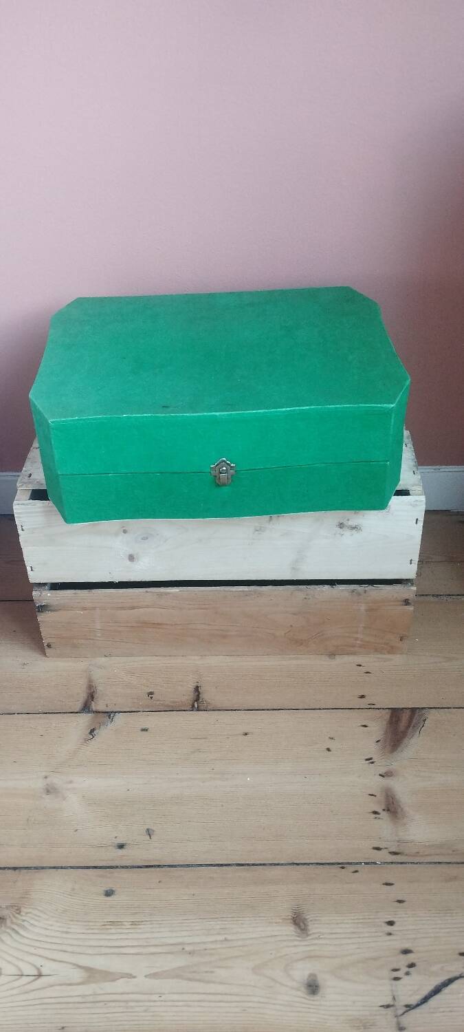 Stainless steel ice cream cup in original box