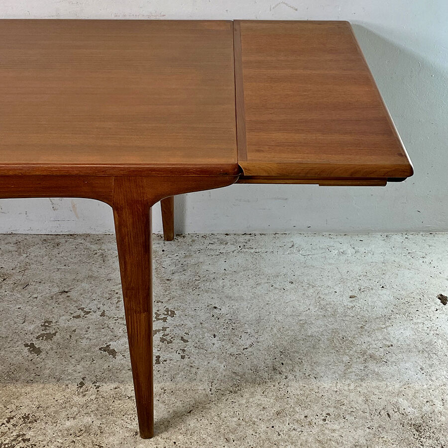 Scandinavian dining table extendable vintage 60's