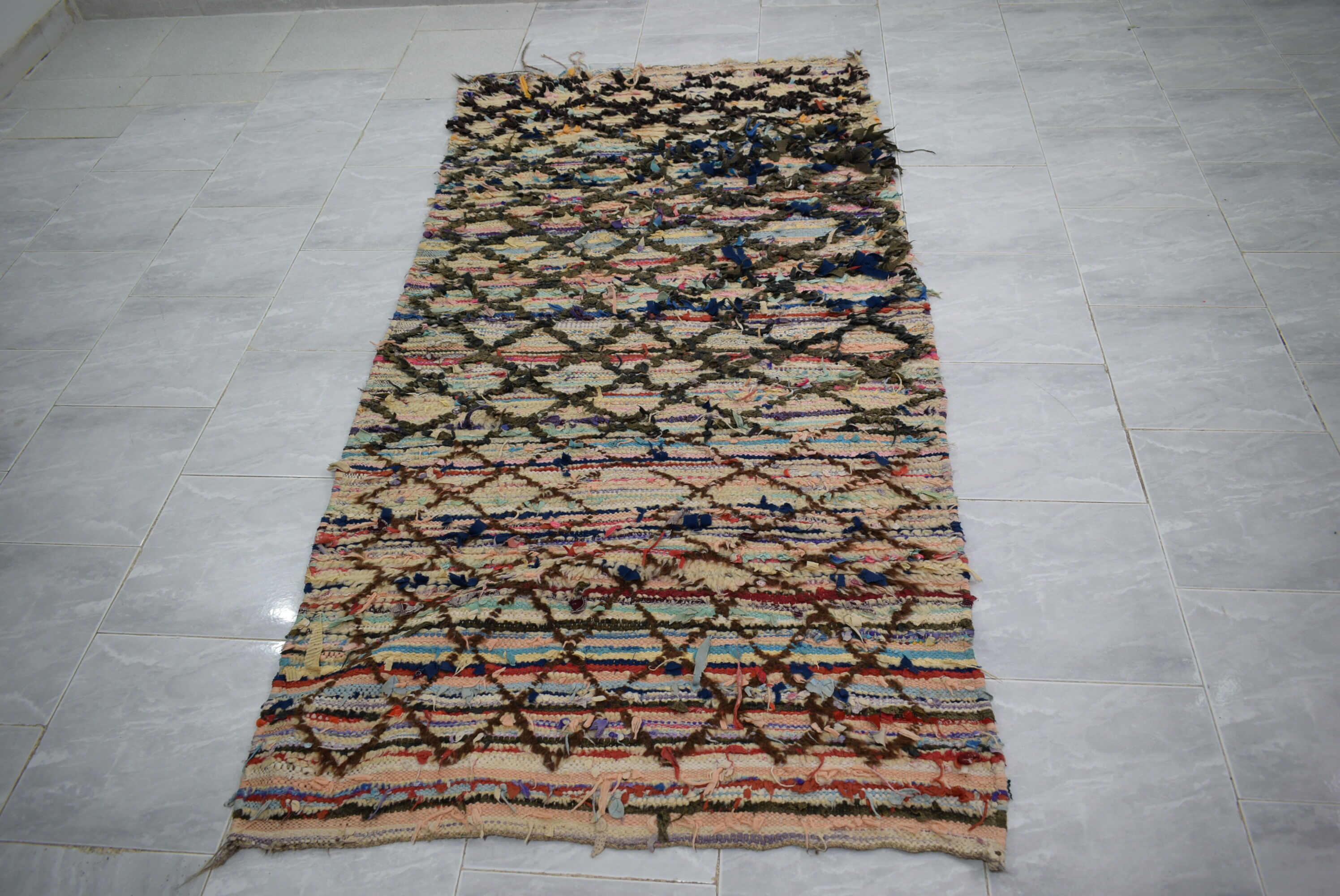 Tapis berbère boucharouite vintage 190x90 cm