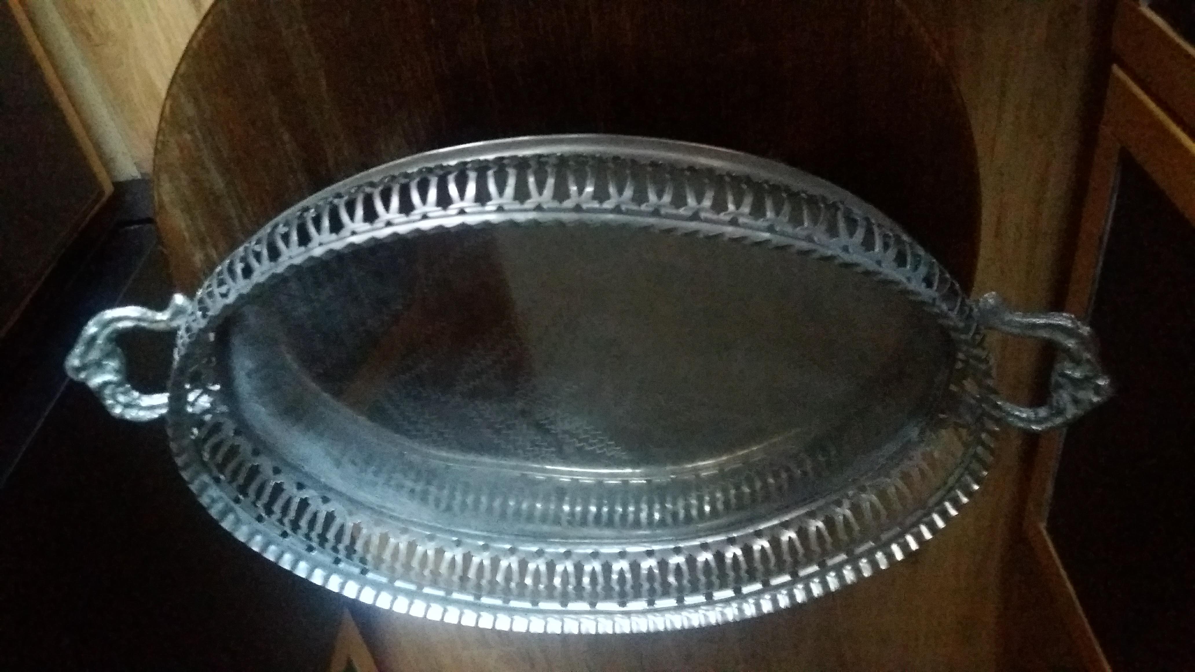 Silver platter