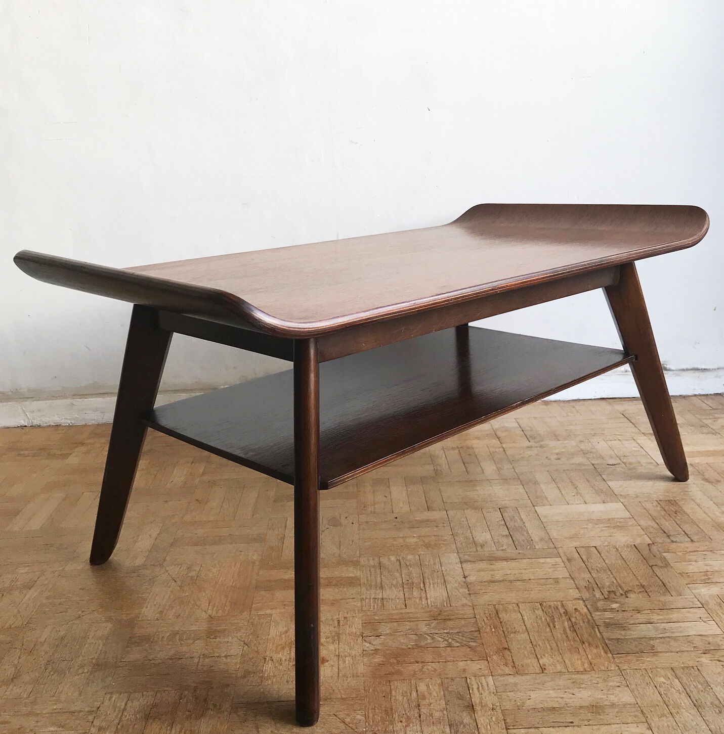 Table basse du designer Ewart Myer, années 1950