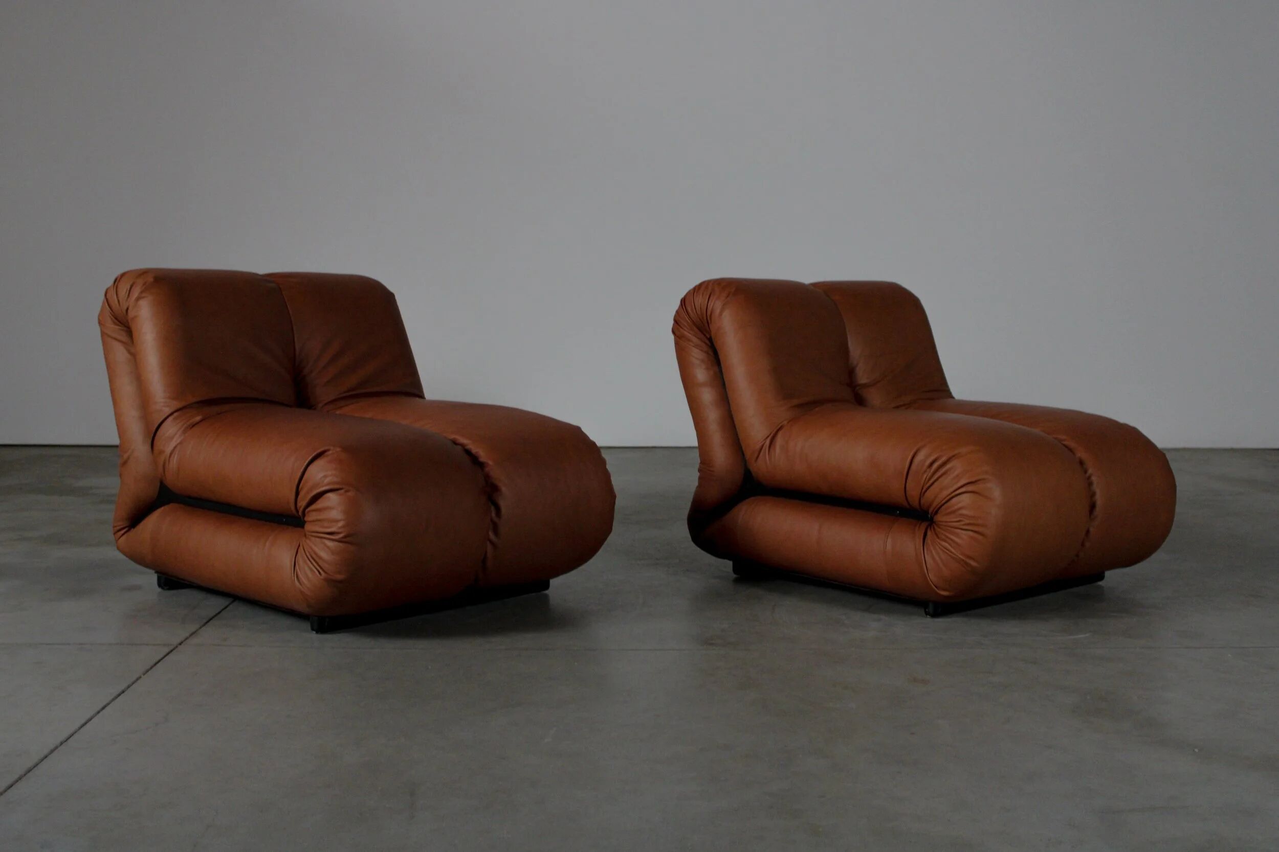 Pagru lounge chairs by Claudio Vagnoni for 1p - Italy 1970s