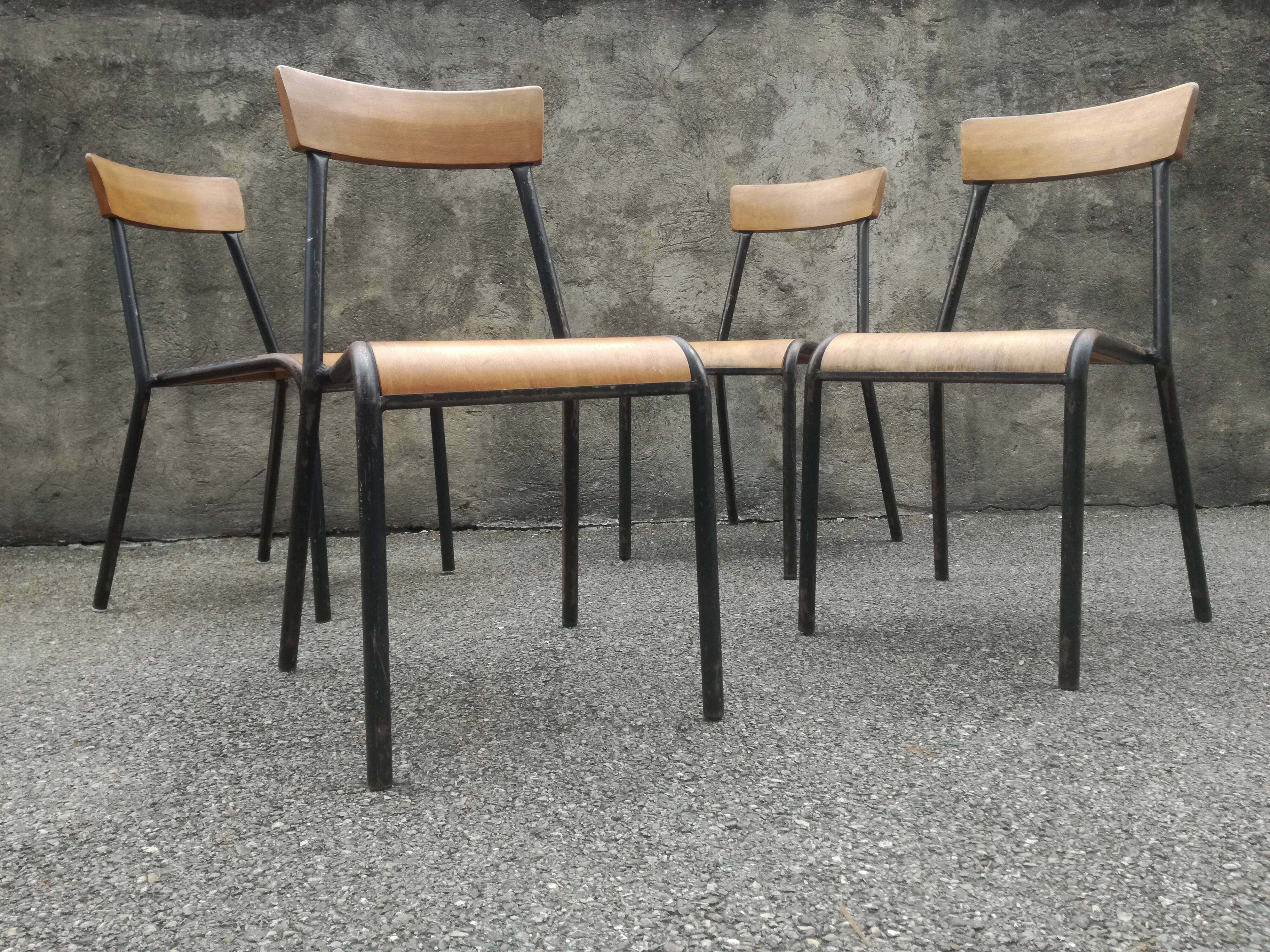 4 vintage Stella school chairs