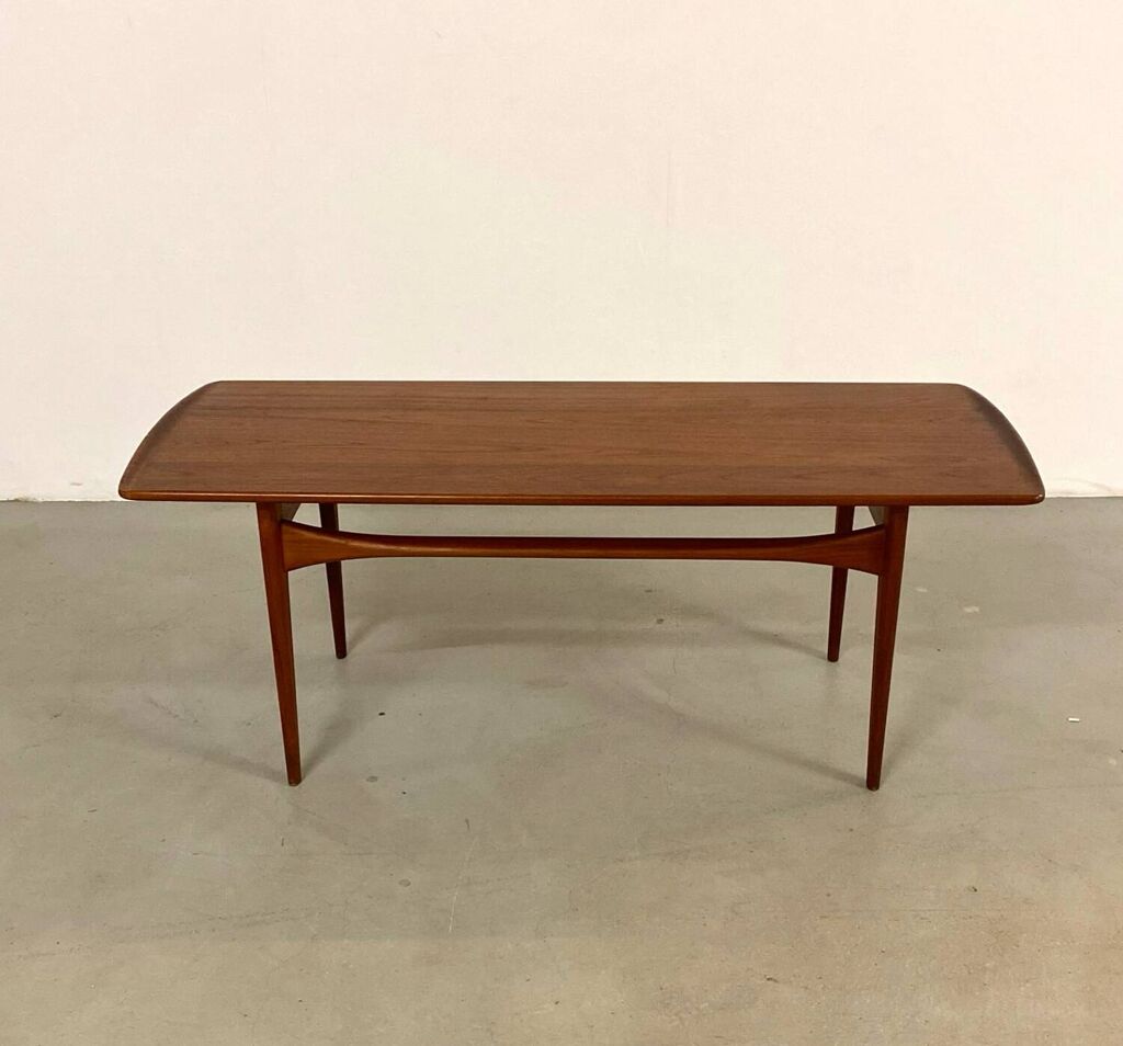 Teak Coffe table FD503 by Tove & Edvard Kindt-Larsen, Denmark