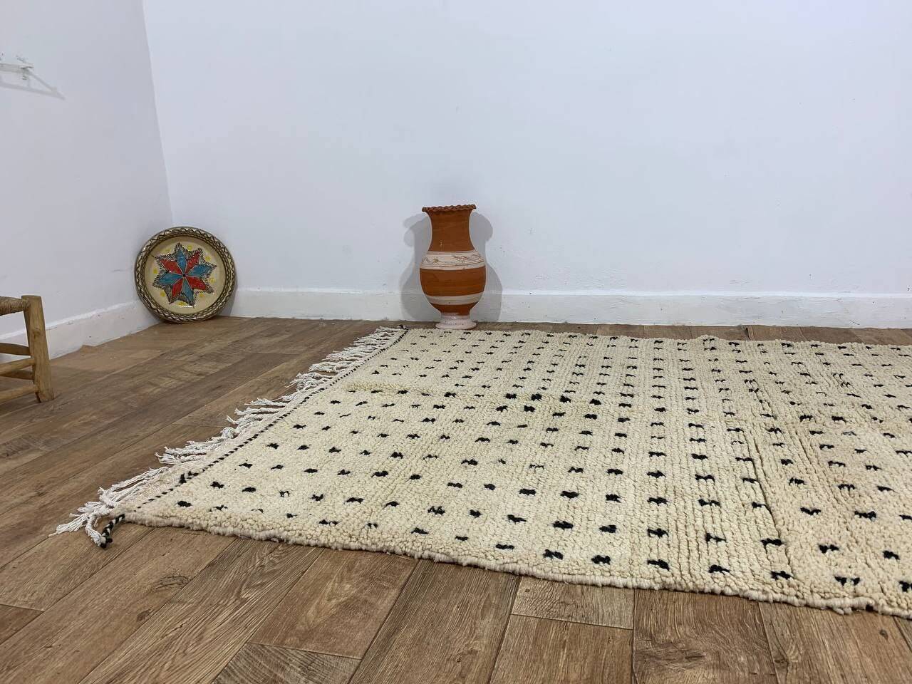 Handmade polka dot Berber rug 250 X 150 CM