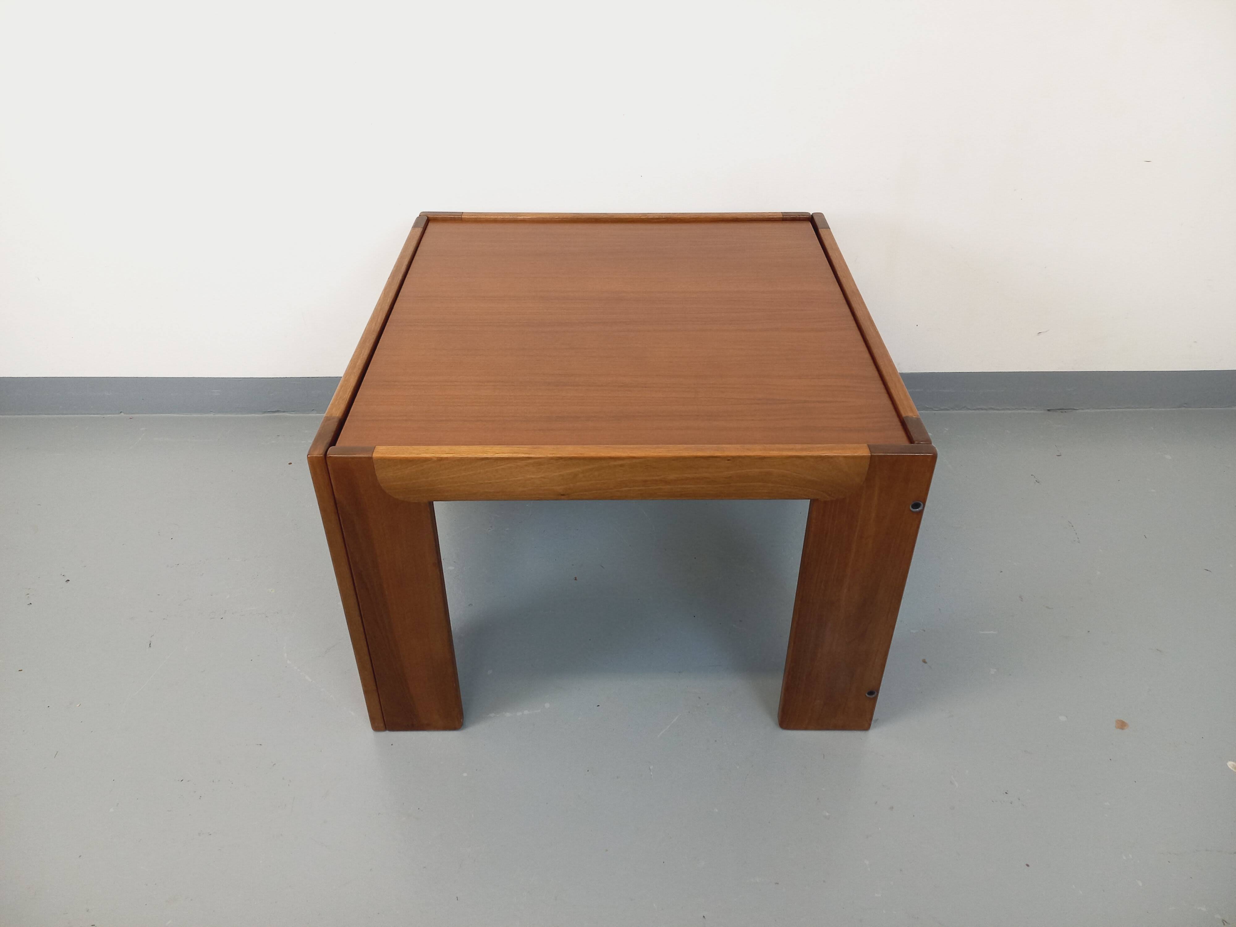 Vintage Italian square coffee table by Afra and Tobia Scarpa for Cassina
