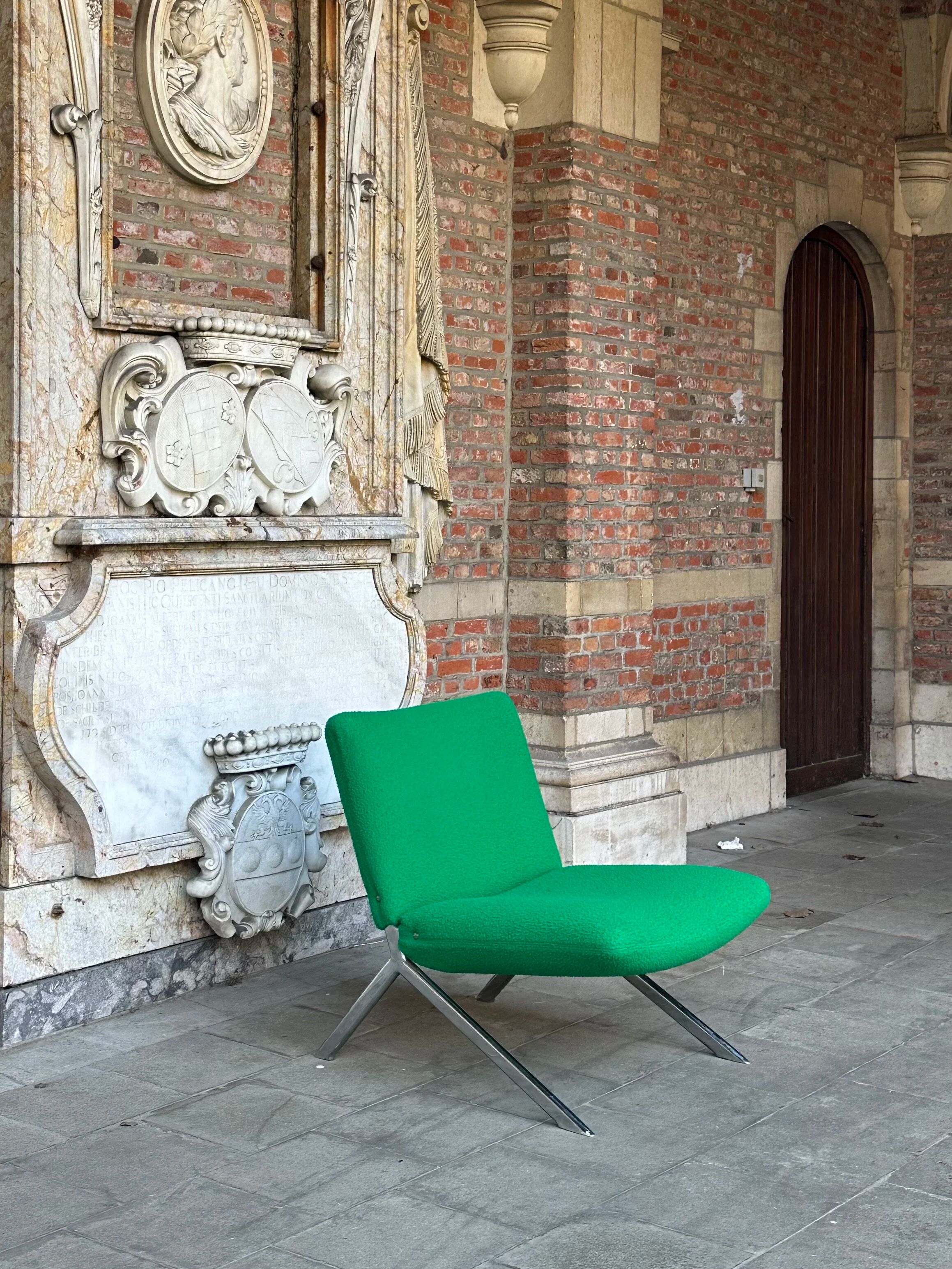 Modernist lounge chair