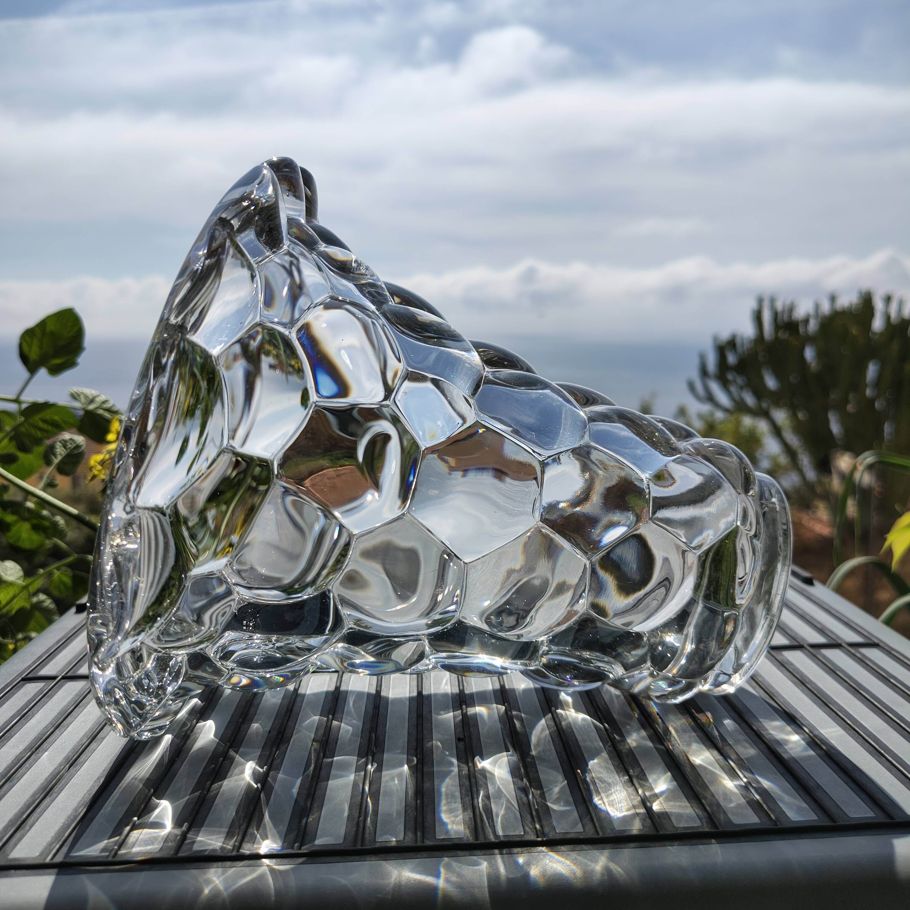 Beehive vase by Pierre D'Avesn