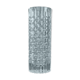 Vase with geometric streaks