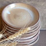 8 small dessert plates in raw and refined stoneware, vintage.