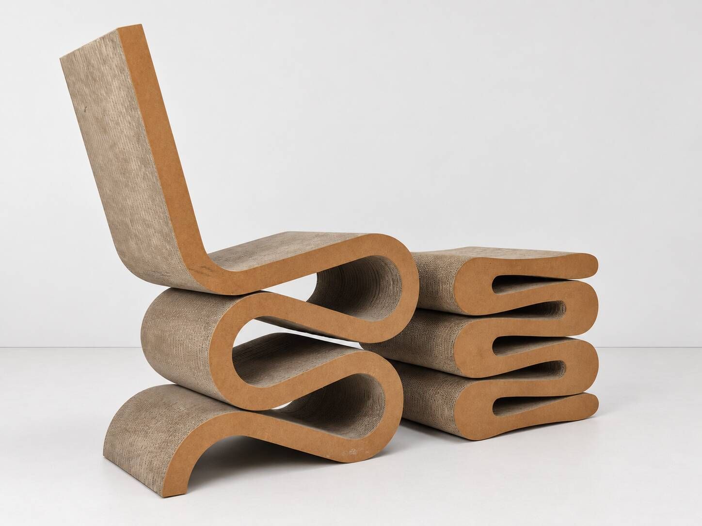 Chaise Wiggle Easy Edges avec tabouret par Frank Gehry pour Vitra