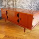 Enfilade en teck verni