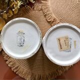 2 vases, English style pots
