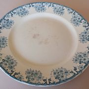 Plat à gâteau en terre de fer Longwy "Marguerites"