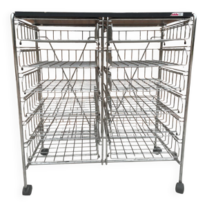 Desserte casier à roulettes