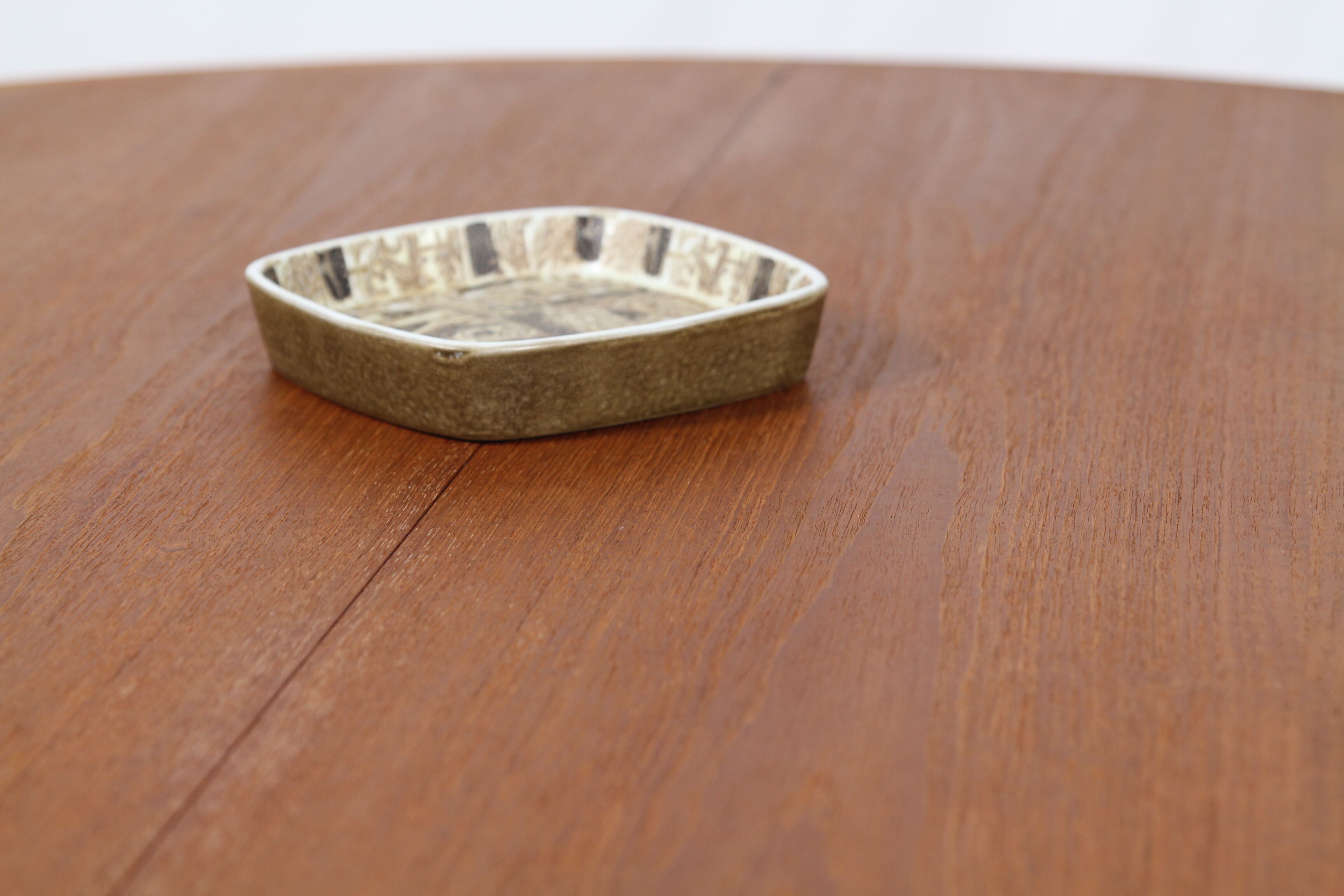 Table round Scandinavian teak