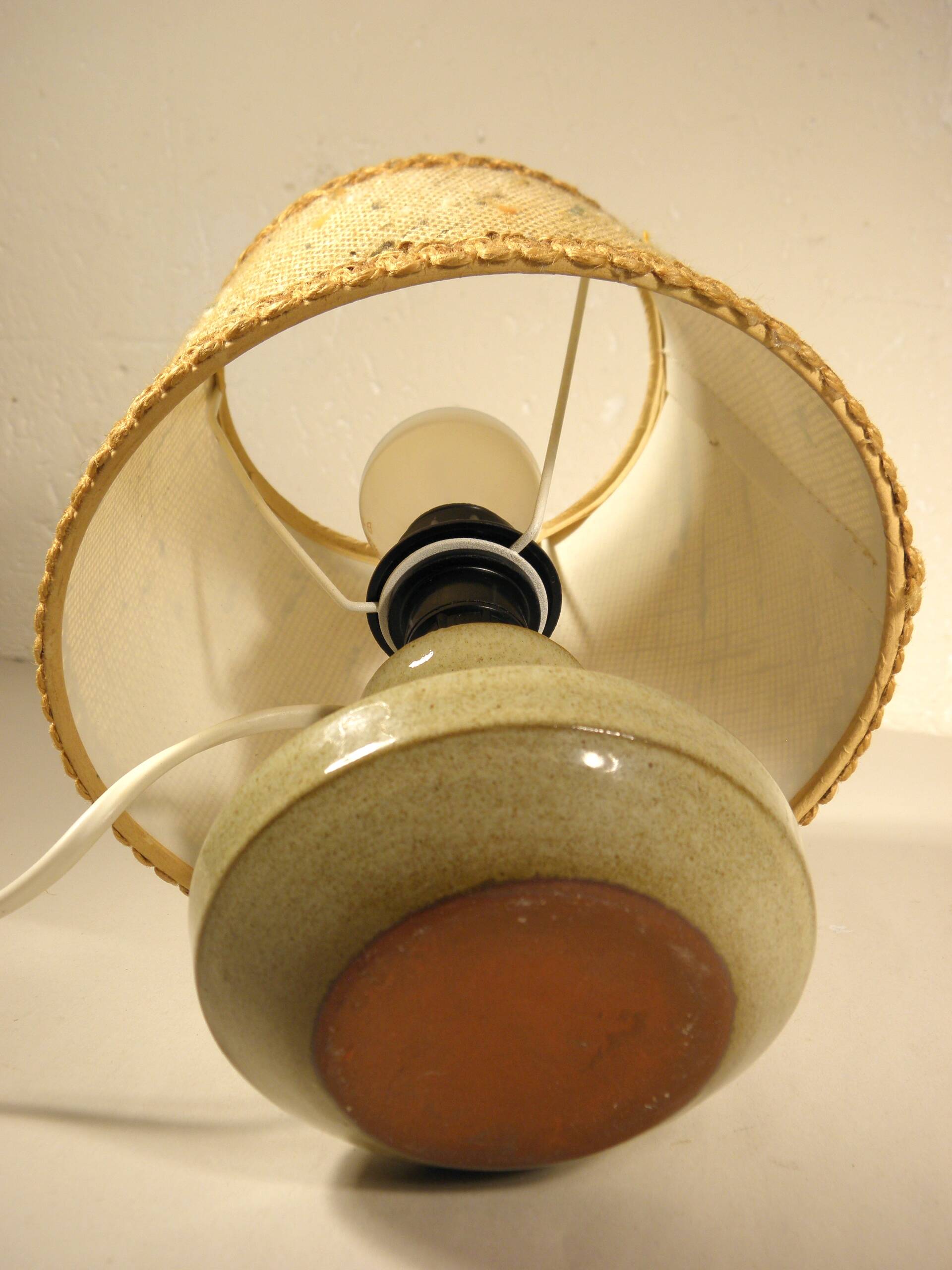 Enamelled sandstone lamp from the 70s