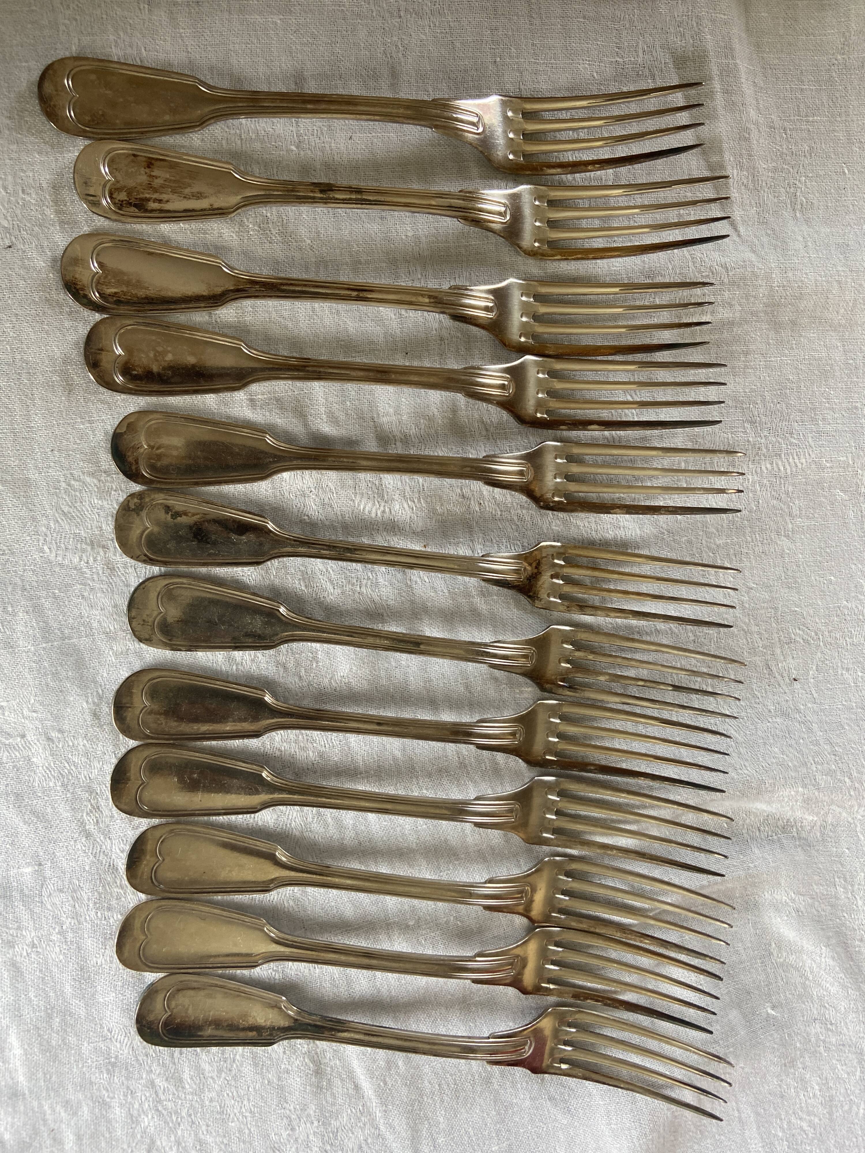 Stainless steel cutlery set