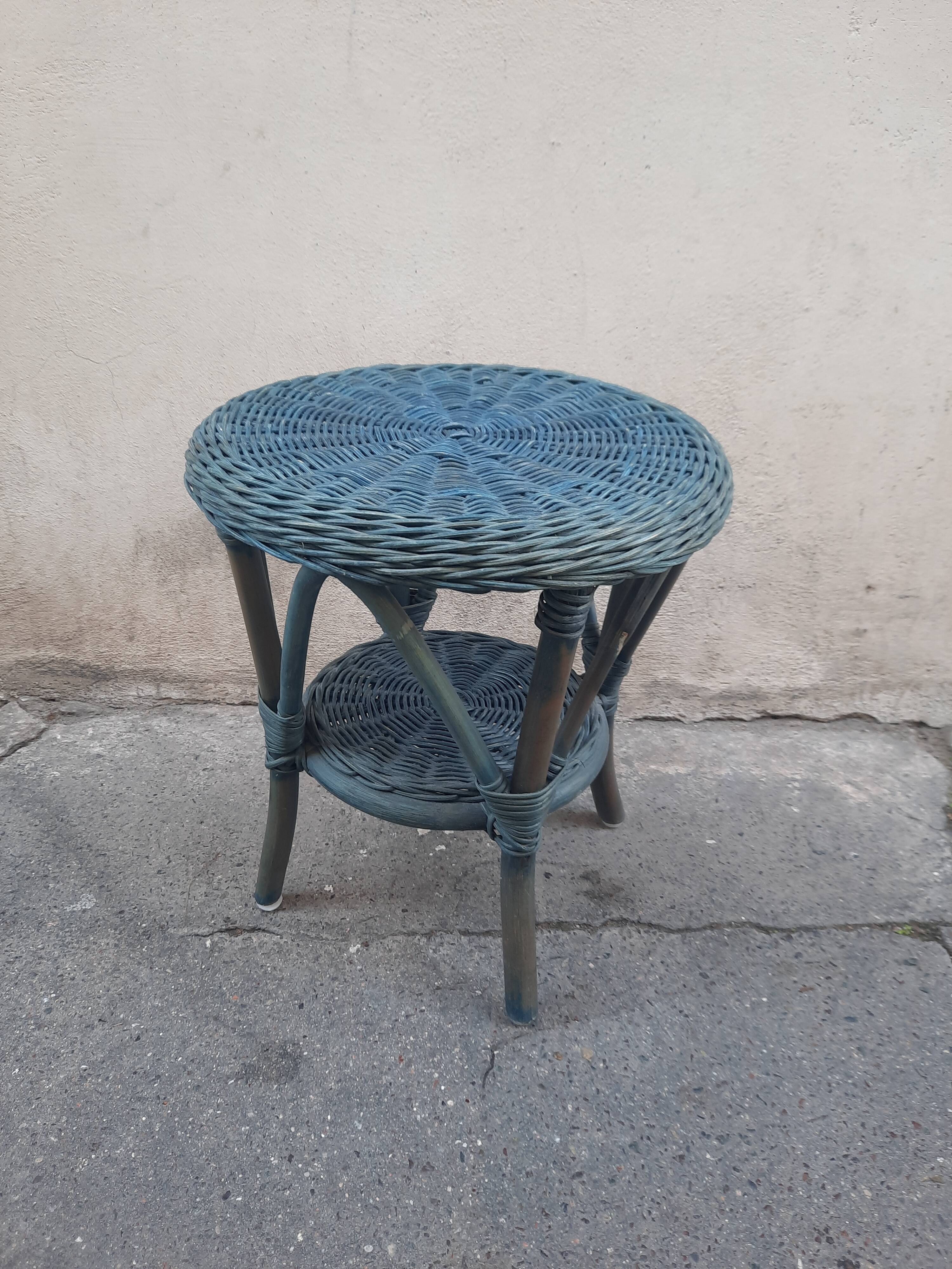 Rattan table