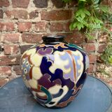 Aca vase by Lena Tonoda