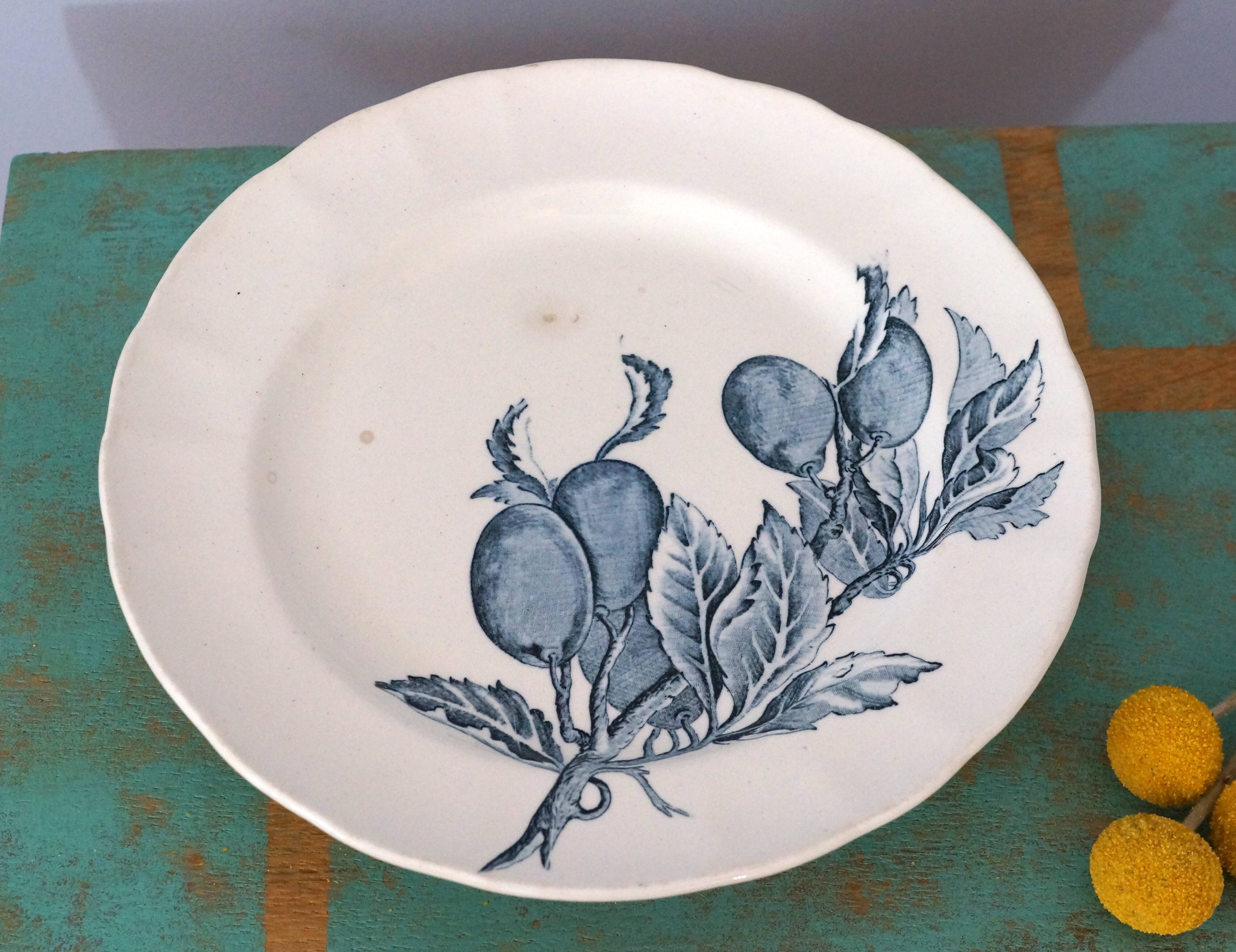 Cake plate on piedouche terre de fer