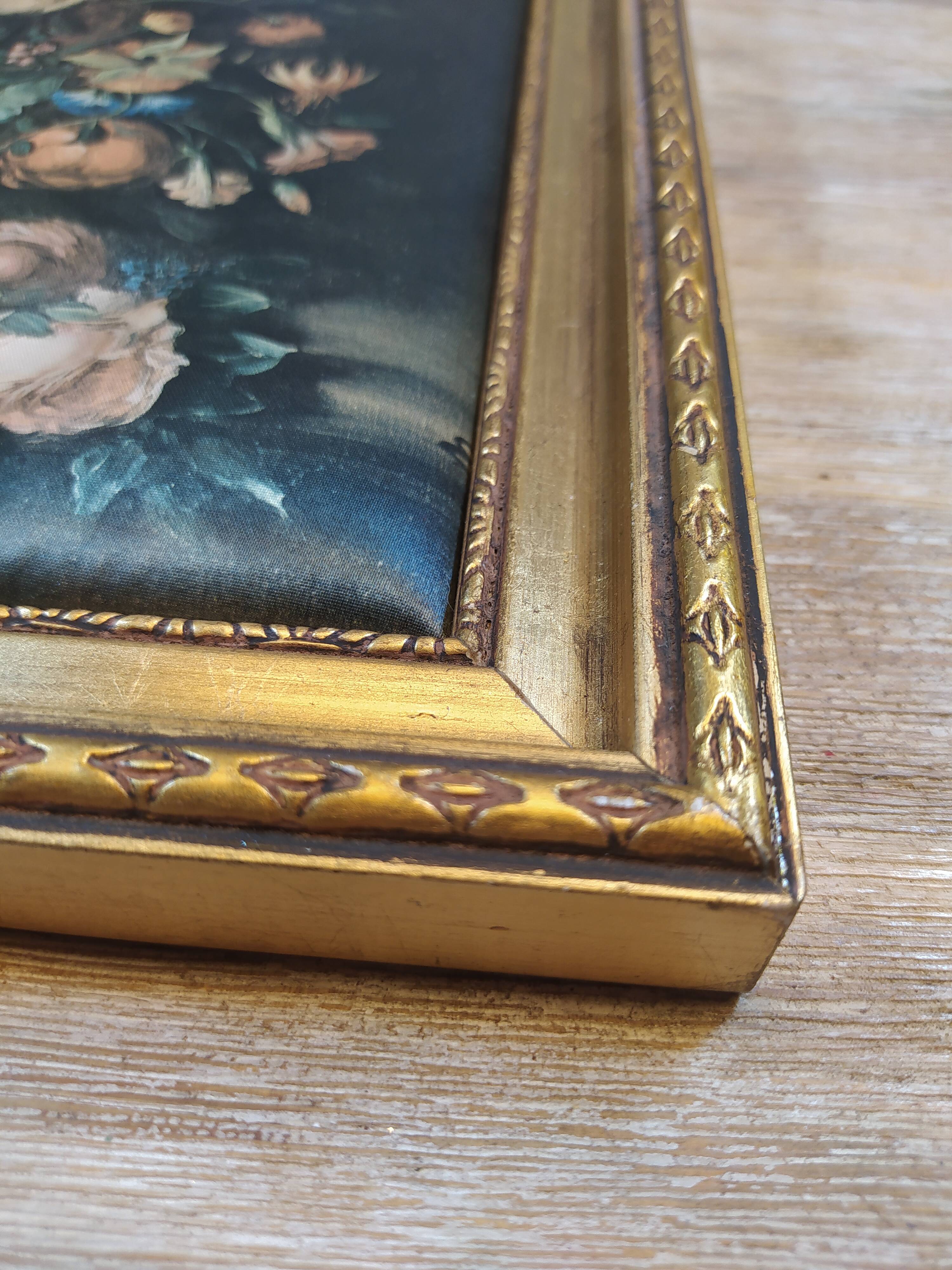 Tableau bords doré et impression sur tissu nature morte