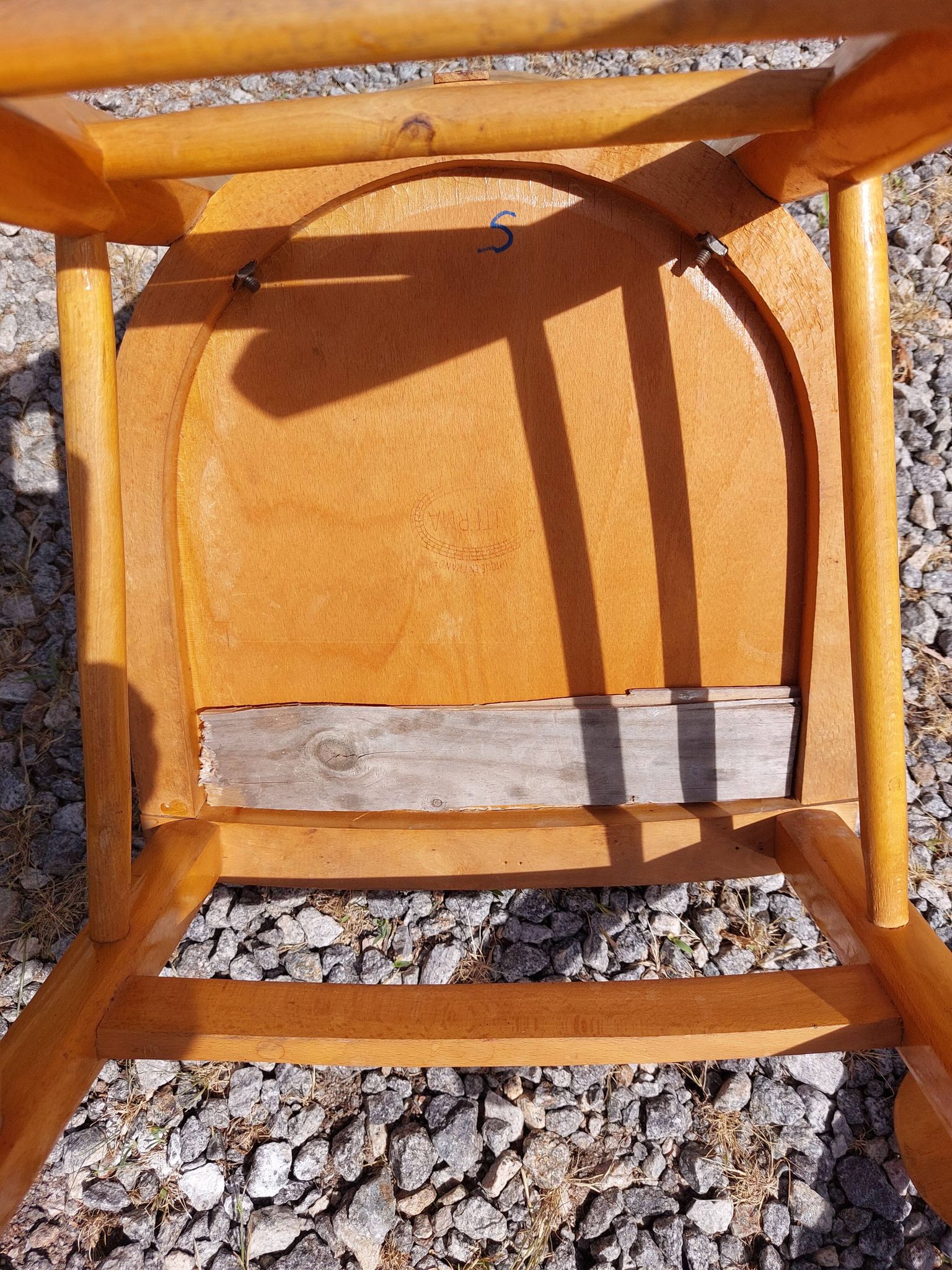 6 Luterma bistro chairs