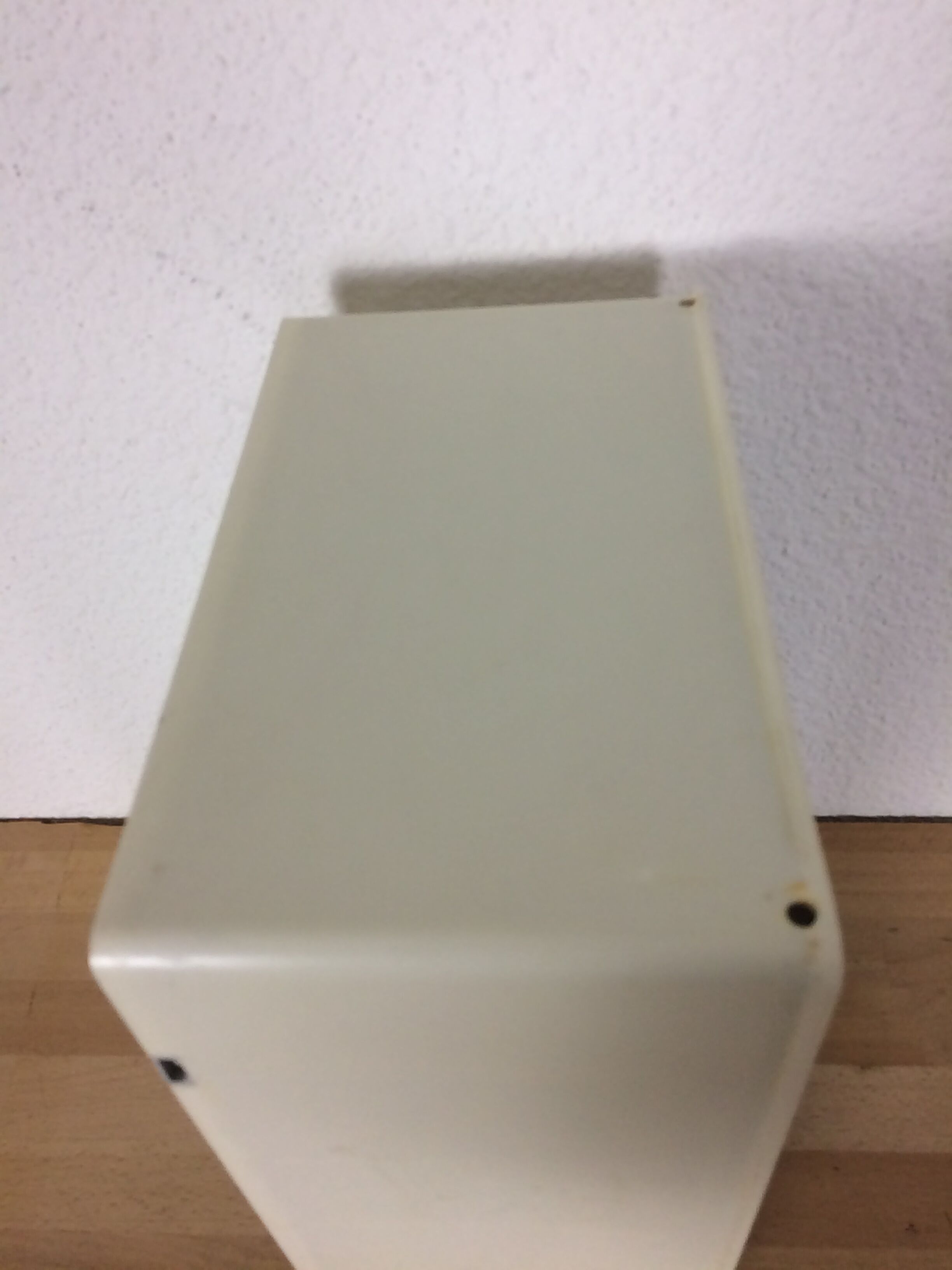 70's vintage medicine cabinet