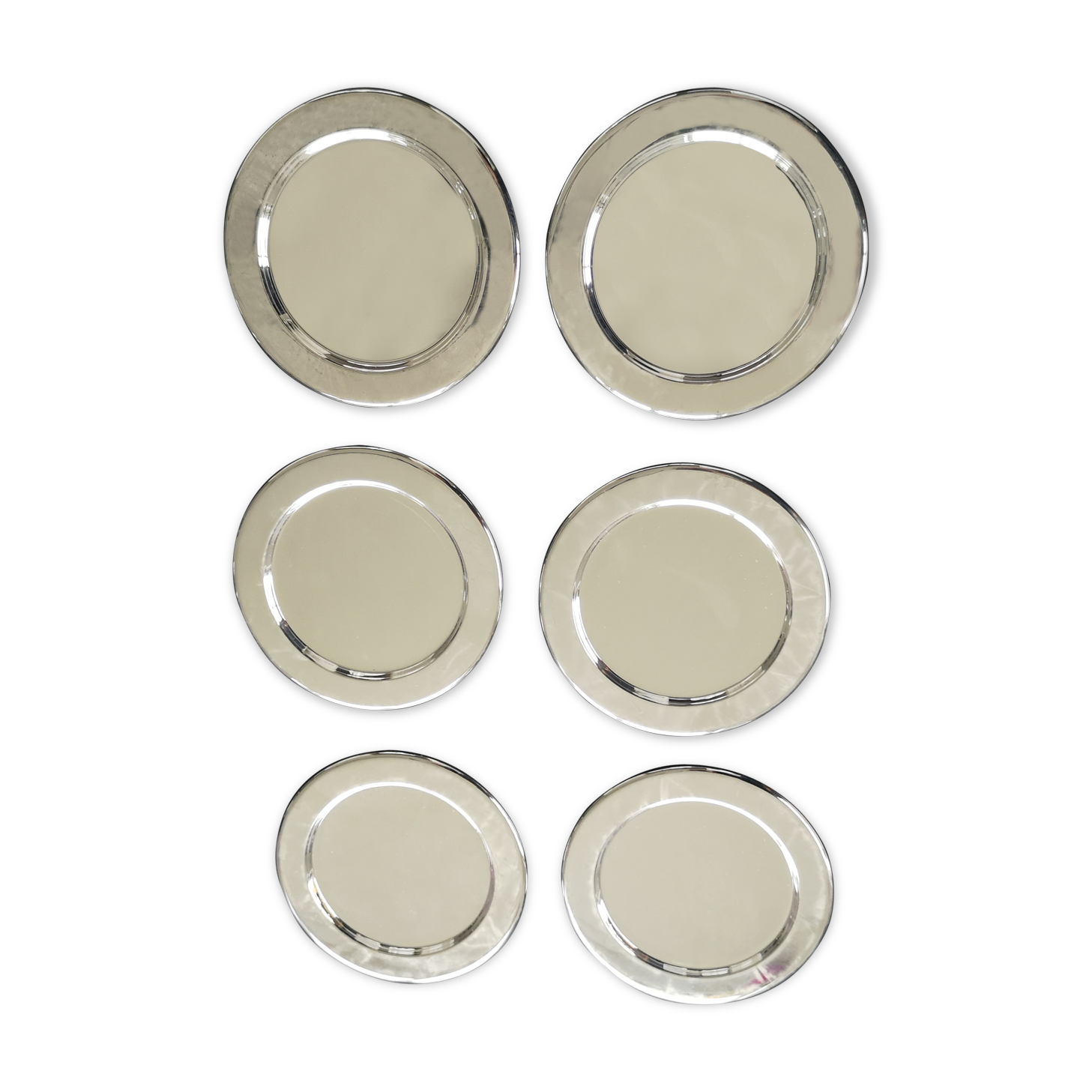 6 silver metal undersides