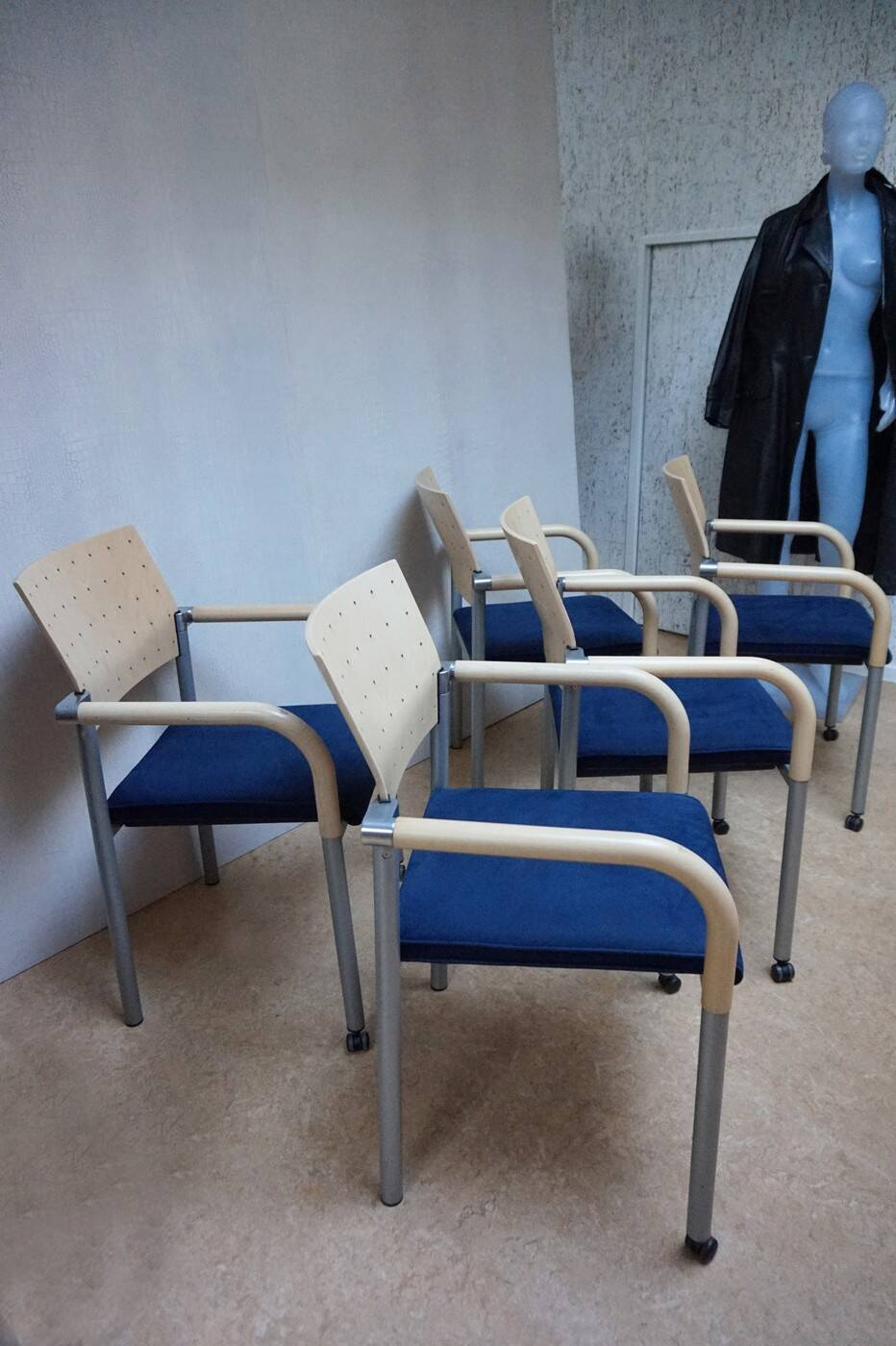 Set of 5 dining or conference chairs by Wiesner Hager and designed by Arge2