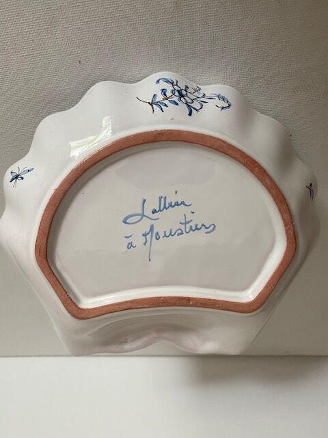 Soap holder "Lallier à Moustier"