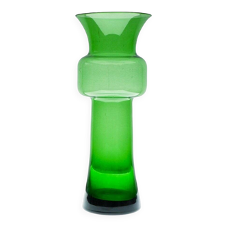 Large green Tang-Li vase by Morales Schildt for Kosta