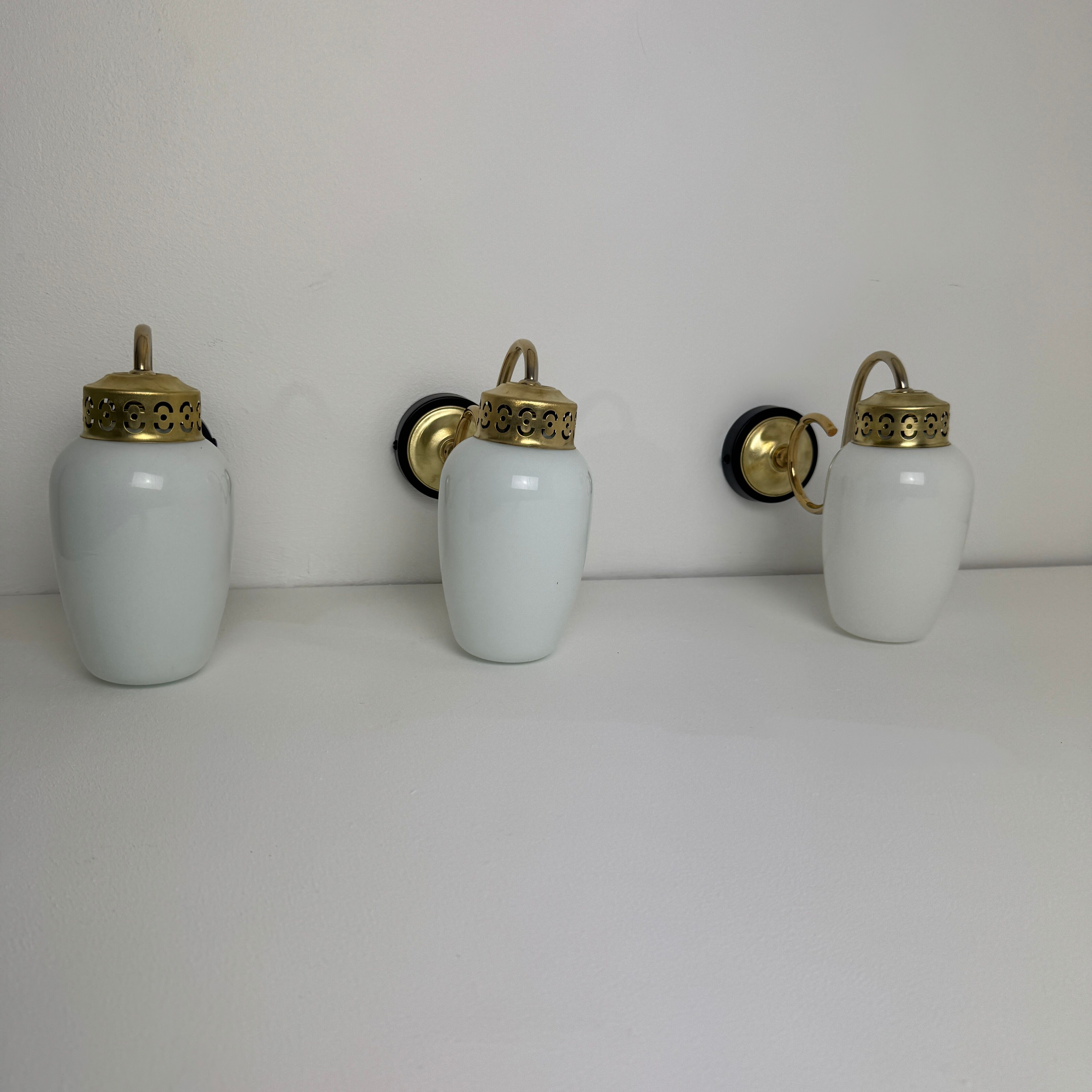 LOT 3 VINTAGE OPALINE WALL LIGHTS