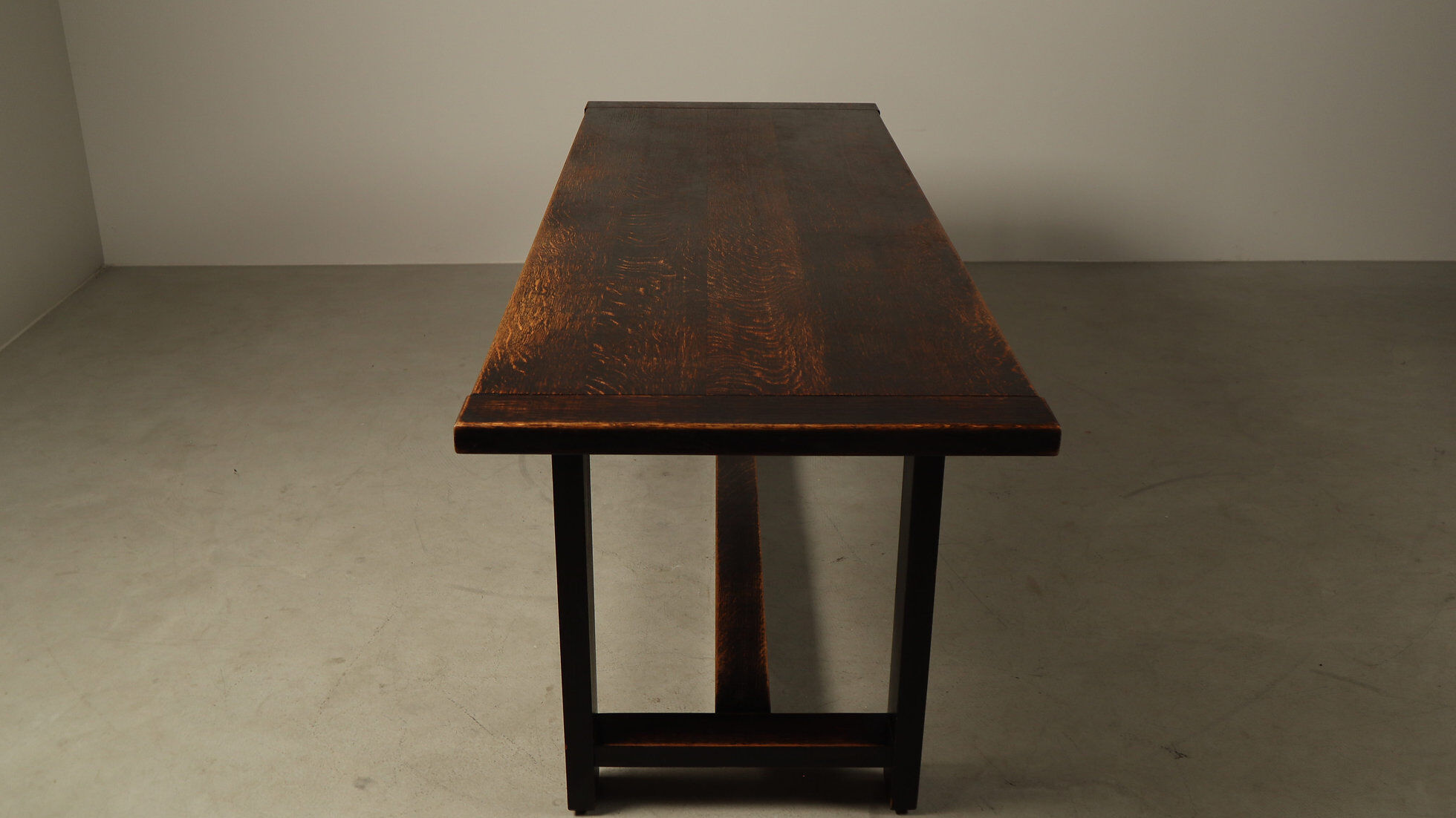 Jean Batenburg dark stained oak dining table for MI, Belgium, circa 1969