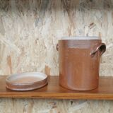 Glazed stoneware pot